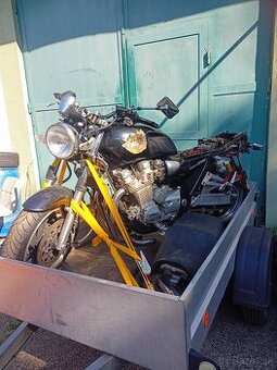 Yamaha xjr 1300. - 1