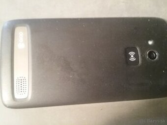 Smartfón pre seniorov - telefon idősseknek.