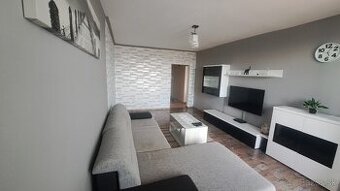 prenájom - priestranný 2 izbový byt 7.sídlisko