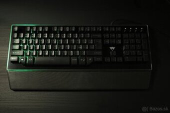 Trust GXT 860 Thura – semi-mechanická herná klávesnica s RGB