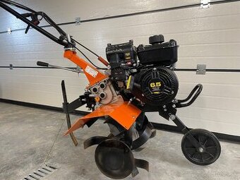 Benzínový kultivátor BENASSI BL 6000 B ako nový 2020 6,5 km