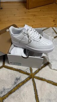 Nike Air Force 1 white