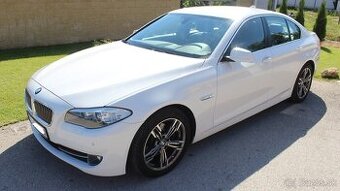 BMW Rad 5 520d automat kúp. v SVK
