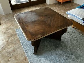 Starožitný stôl