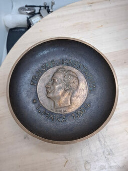 Predám pamätnú bronzovú misu Franz Hanfstaengl (1804) signov