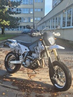 SUZUKI DRZ 400 S A2 NOVA STK
