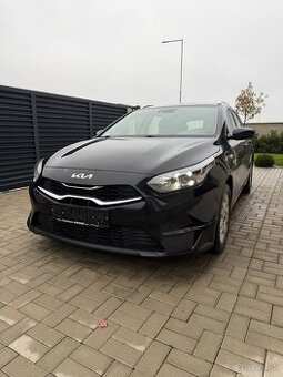 KIA Ceed SW Vision 1,6 CRDi - v záruke, odpočet Dph