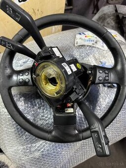 Multifunkčný volant aj s podvolantovkou passat b6