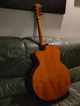 Akustickoelektricka gitara LAG t66jce