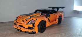 LEGO 42093 Technic Chevrolet Corvette ZR1 - 1