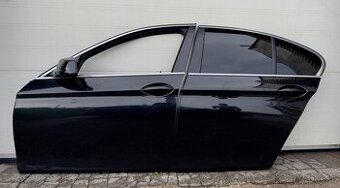 BMW 5, F10 ľavé predné & ľavé zadne dvere KOMPLETNE