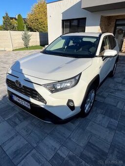 Toyota RAV4 2,5hybrid