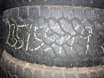 235/55R19
