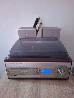Predam Hyundai retro gramofón s reprakmi a cd prehrávačom