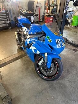 Suzuki gsxr 750 L1 2011 s tp a spz