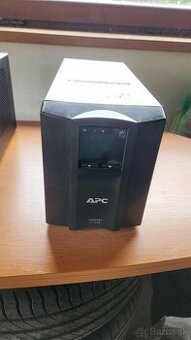 UPS APC Smart-UPS C1500
