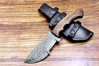 3793/11 Damaškový lovecký nôž TRACKER