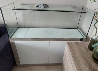 120x40x50cm akvárium so stolíkom