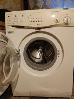 Zachovalá funkčná práčka Whirlpool akcia 50€