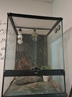 Predám terarium pre chameleóna