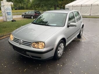 Kúpim VW GOLF