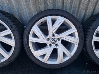 5x112 R18 VW Bergamo Golf Gti Octavia 3 audi A3 225/40 R18