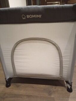 Cestovná postieľka