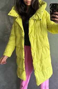 Dámska zimná bunda Reserved