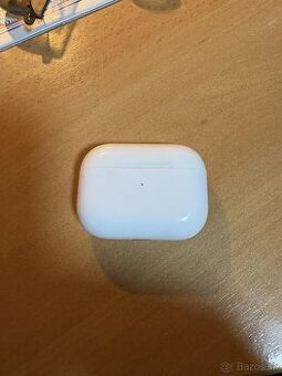 Predám apple 13 + airpds