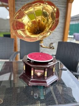 Gramofón na šelakové platne - 1