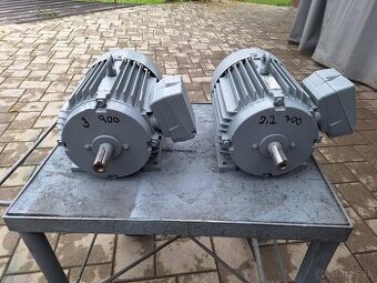 El.motor 3kW 900ot a 2,2kW 700ot.