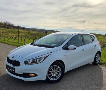 Kia Ceed 1.4 CRDi 66KW/90 koní R.V.07/2012