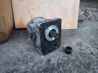 Desta destu dvhm malotraktor hydraulické zubove čerpadlo