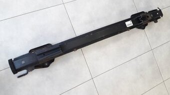 BMW 1 E87 Výstuha zadného nárazníka