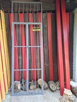 Mreža dvojdverová profilové železo