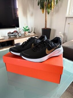 Nike bežecká dámska obuv