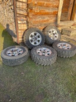 Opel frontera kolesa t3 245/70 r16