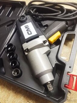 Elektrický rázový uťahovák-predám.