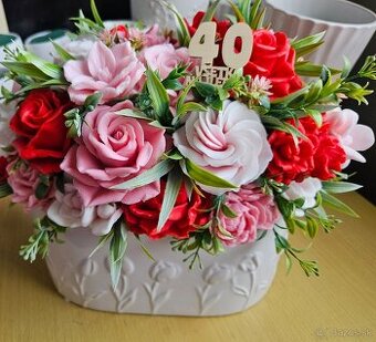 S laskou vyrabane voňave mydlove kytice 🥰