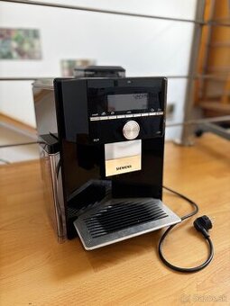 Automatický kávovar SIEMENS EQ.9 s300