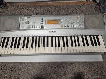 Yamaha psr e 303