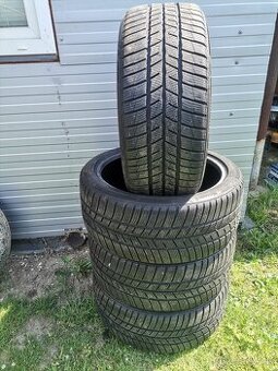 Zimne pneu 235/40 R19 - 1