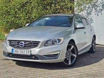 Volvo V60 D4 Ocean Race | 147 kW | 2015 |