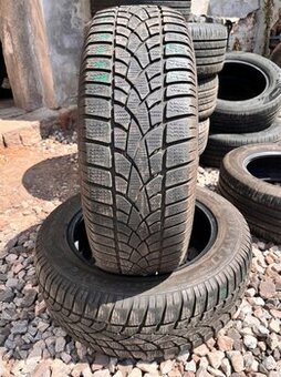 2ks. 215/60 R17C zimní pneu Dunlop - DOT 2022