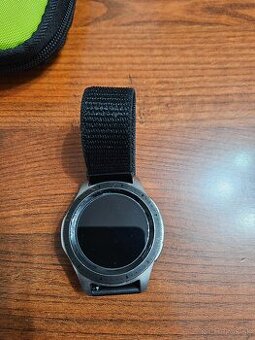 Predám Samsung Galaxy Watch 46 mm