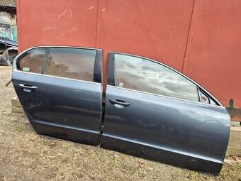 Predám pravé dvere na Škoda Superb 2 II sedan