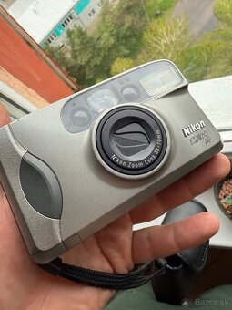 Nikon zoom 210 af