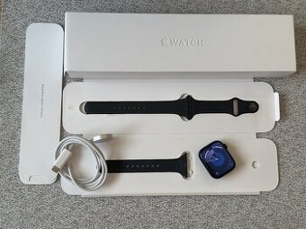 Apple watch 8 45mm - Pekný stav, zdravie batérie 100%