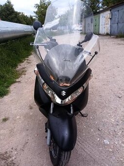 Suzuki Burgman 125 9.2kw 2010
