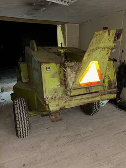 Balikovač claas magnum